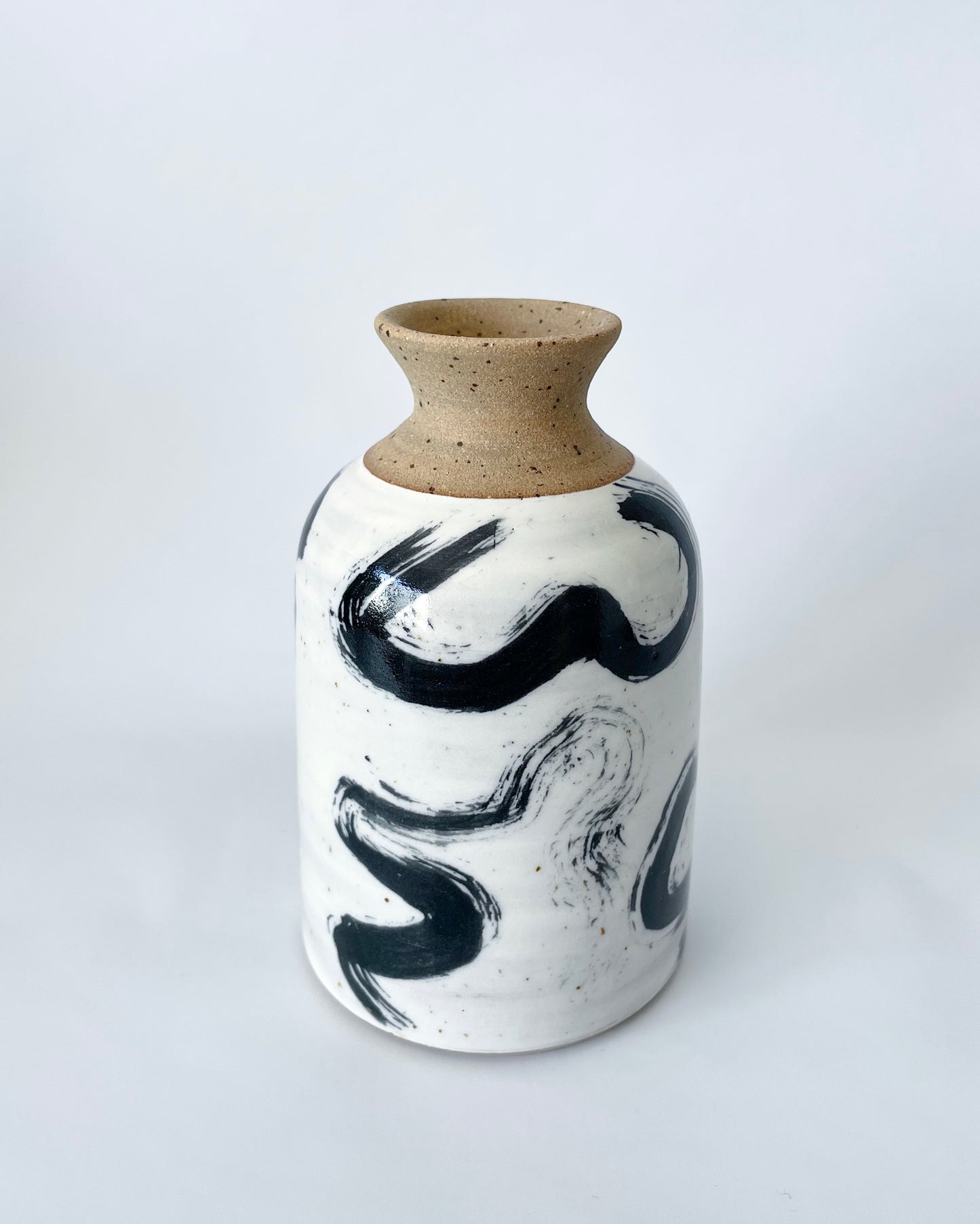 *New* Contrast Squiggle Vase #1