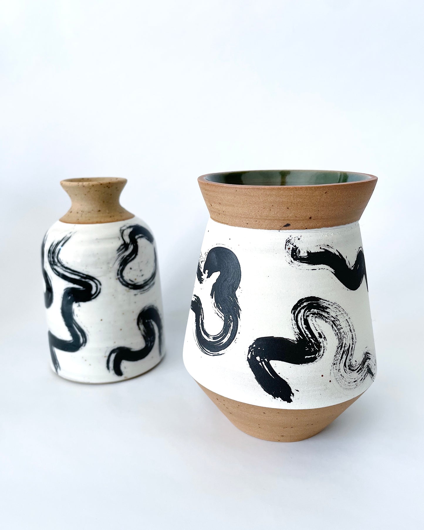 *New* Contrast Squiggle Vase #4