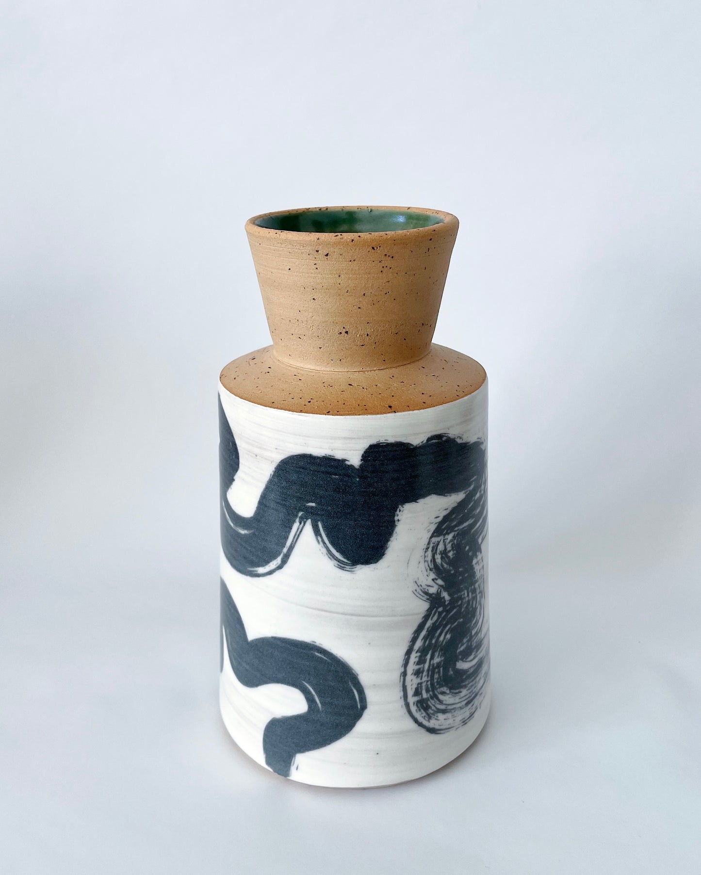*New* Contrast Squiggle Vase #3