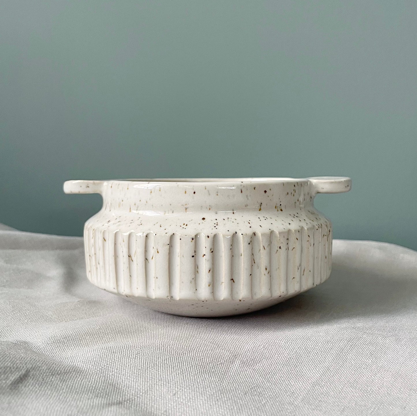 Column Bowl with Lobes - White speckle