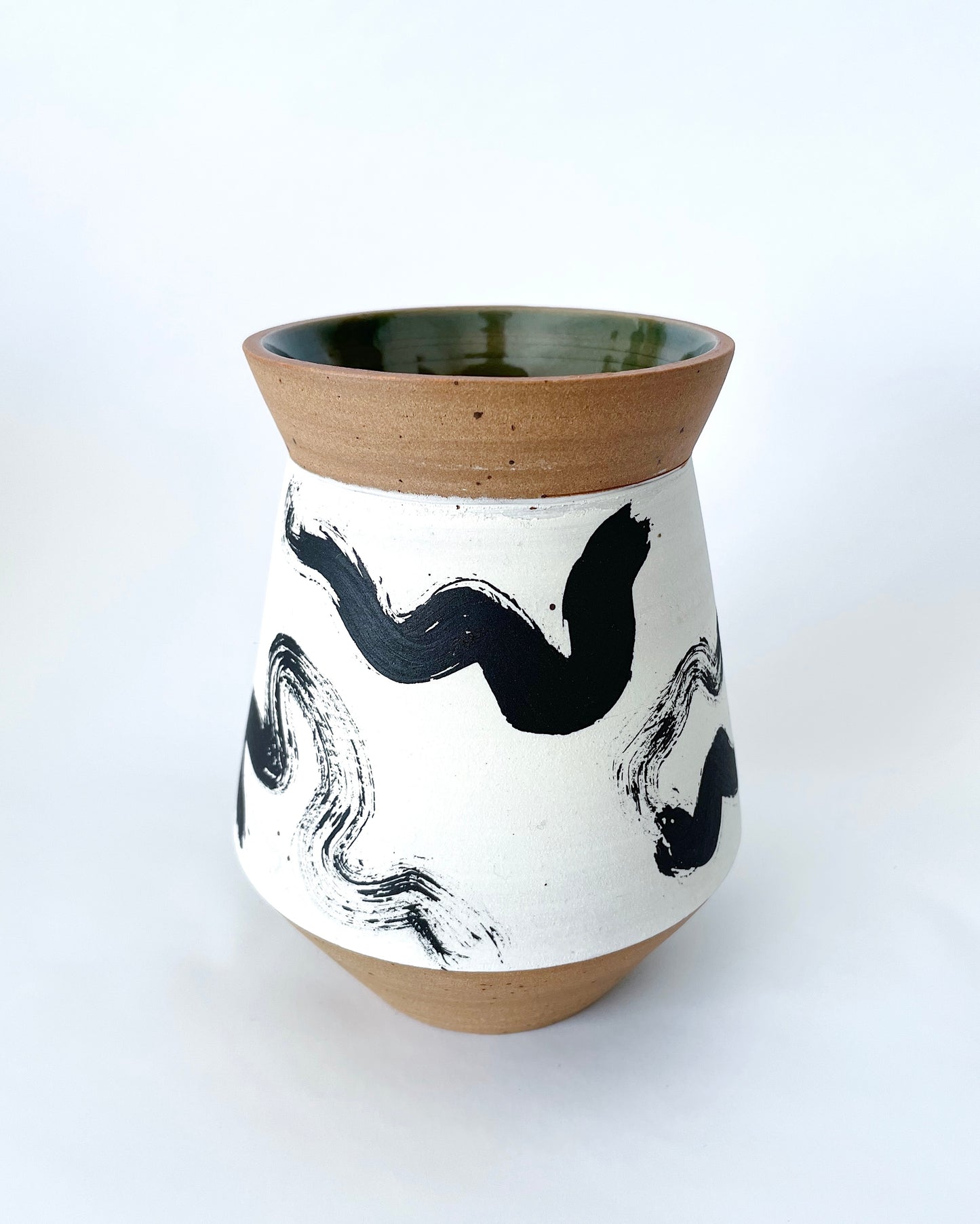 *New* Contrast Squiggle Vase #4