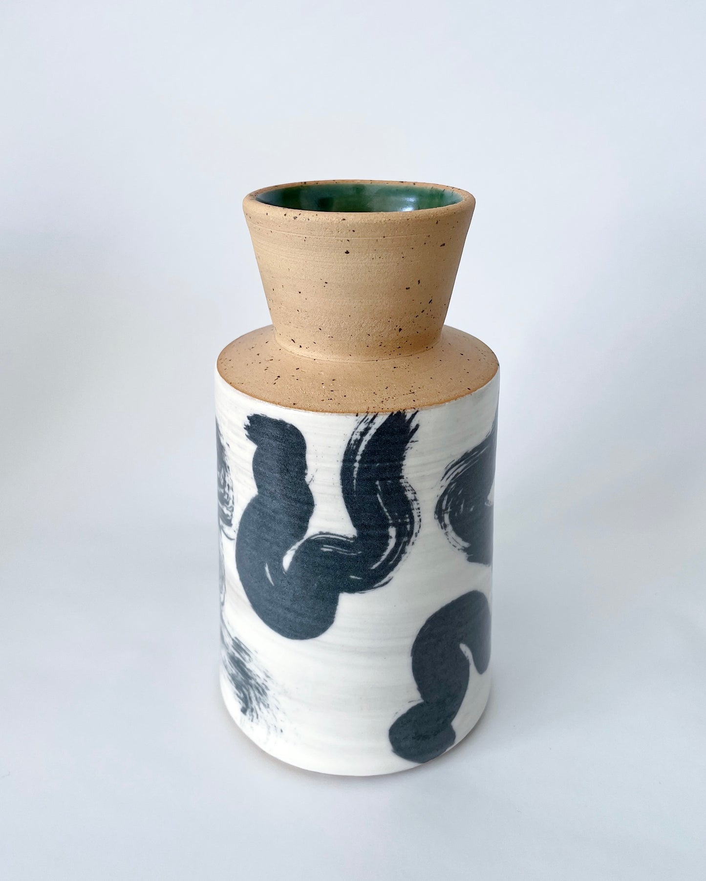 *New* Contrast Squiggle Vase #3