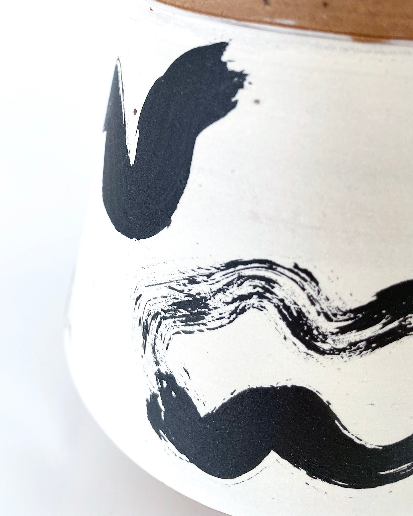 *New* Contrast Squiggle Vase #4