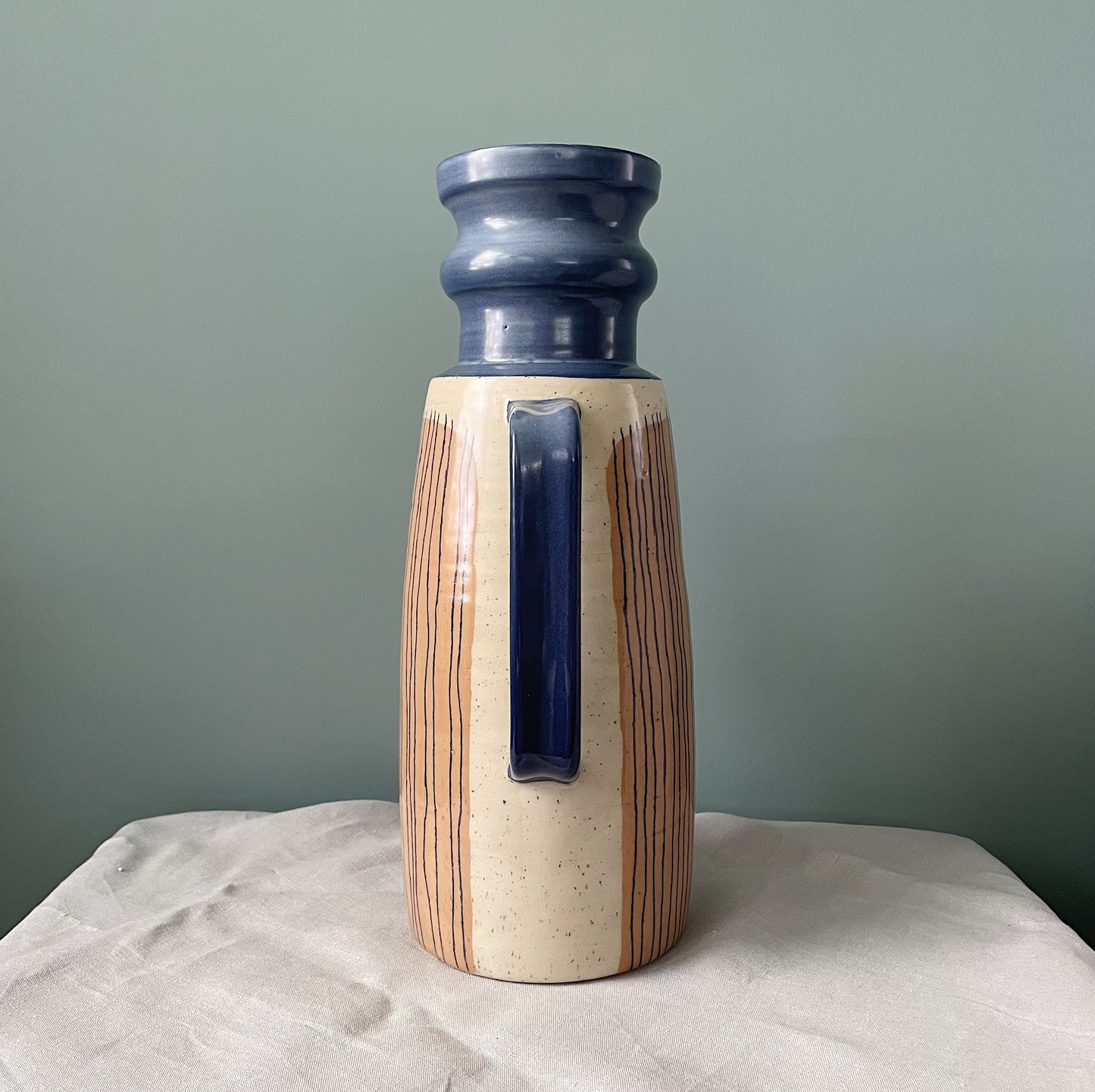 Trophy Vase - Large