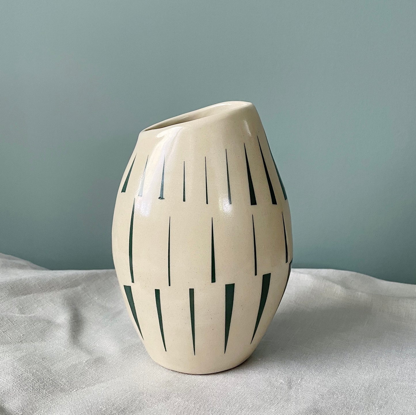 Retro Vase - Green