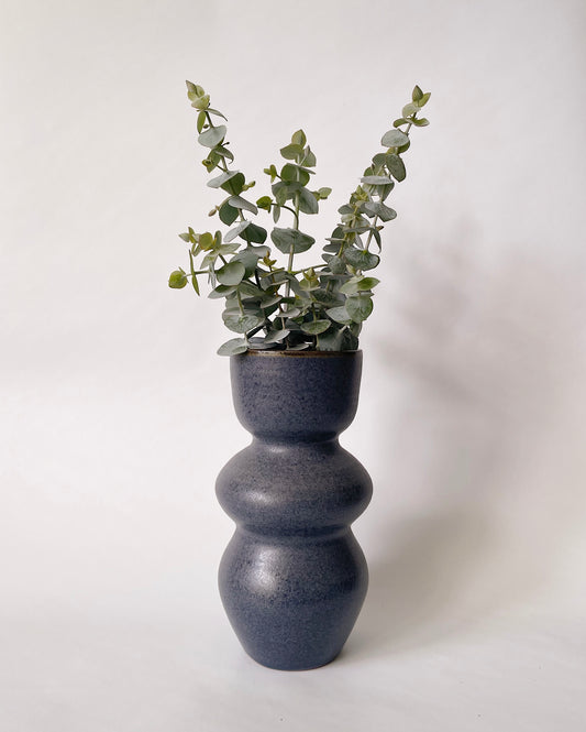 *New* Curvy Vase - Midnight